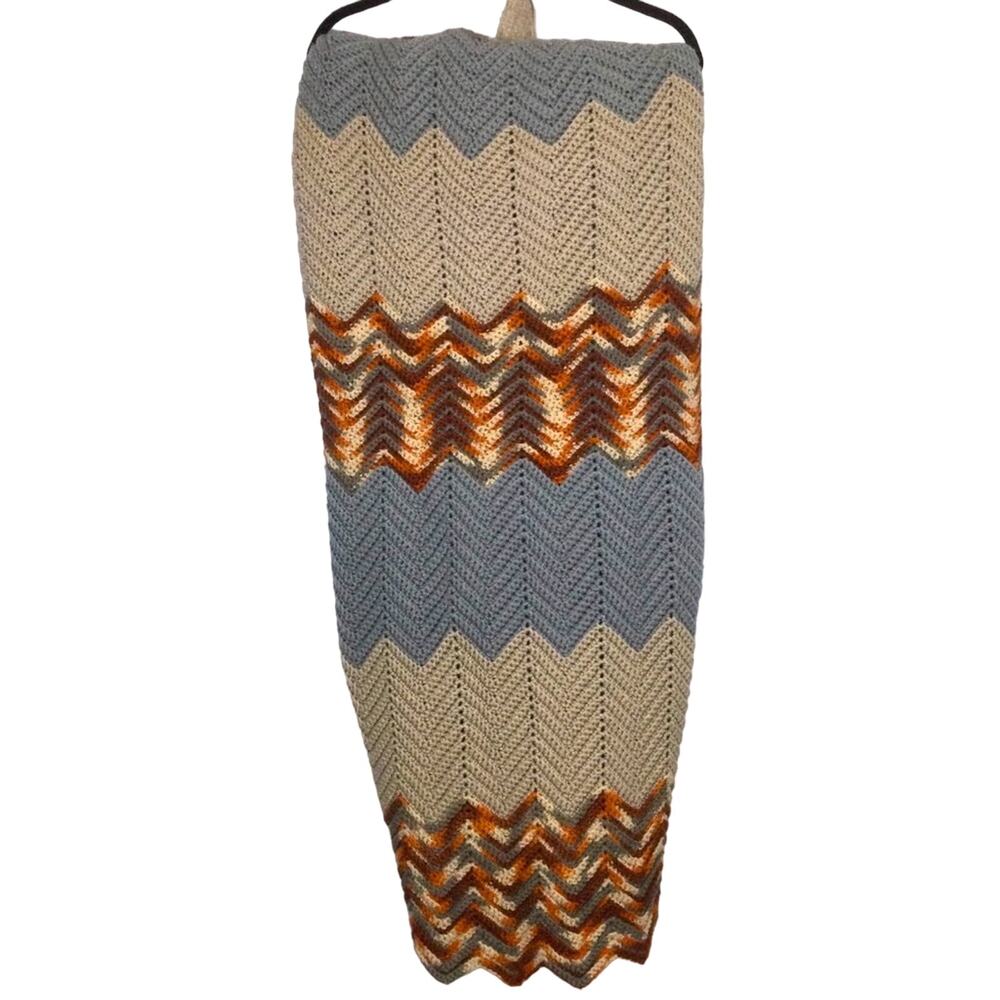 Earth Tones Chevron Zig Zag Ripple Chunky Knit Afghan 60" x 38" Country Throw